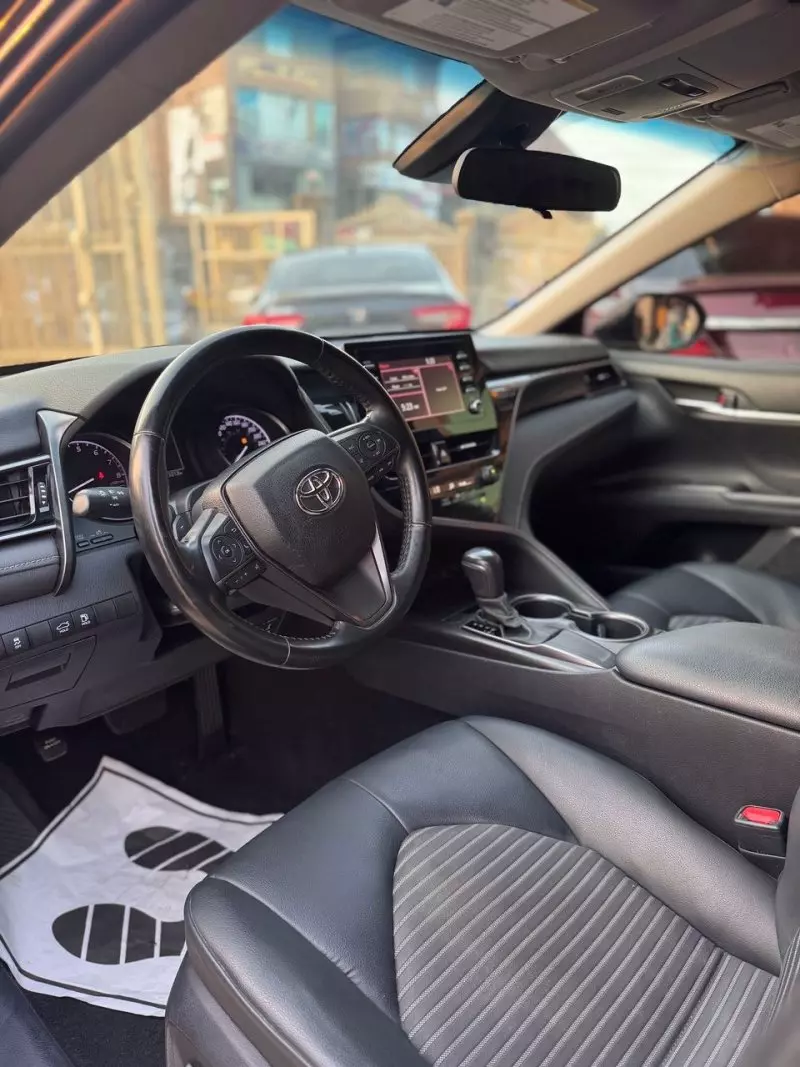 Toyota Camry   - 2021