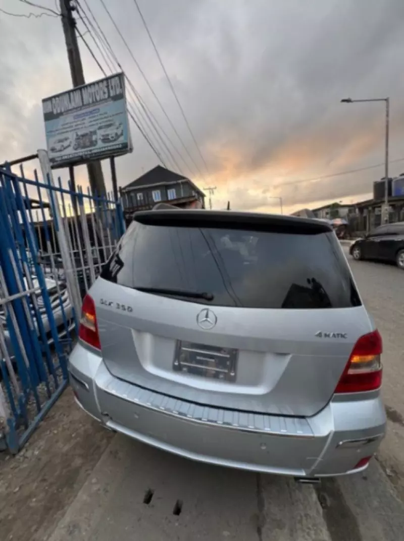 Mercedes-Benz GLK 350 - 2009