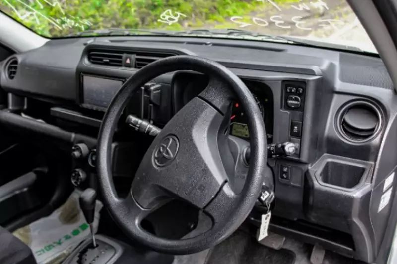 Toyota Succeed    - 2018