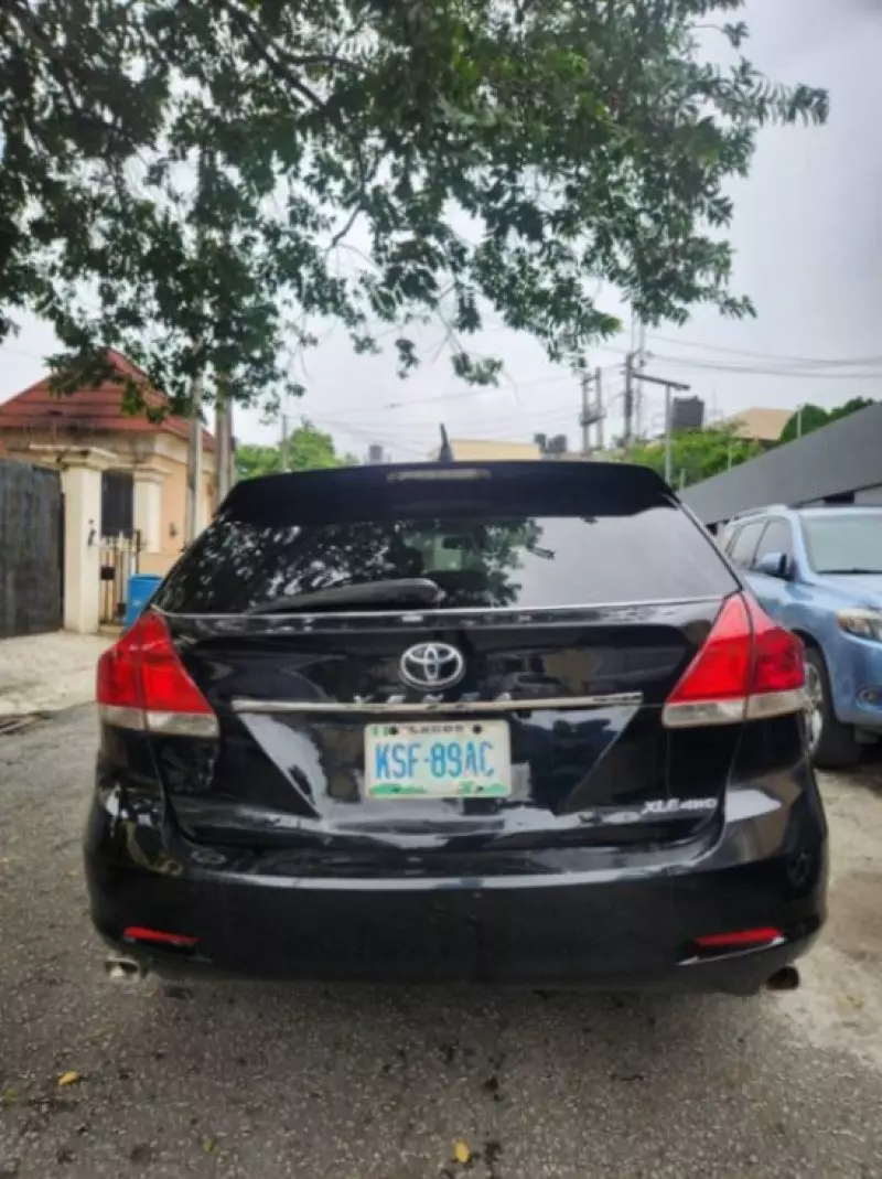Toyota Venza   - 2010