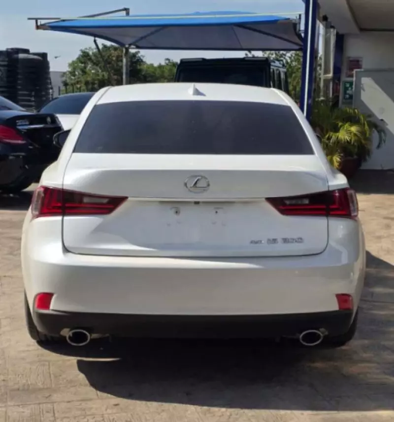 Lexus IS 200 - 2014