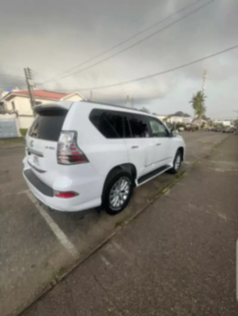 Lexus GX 460