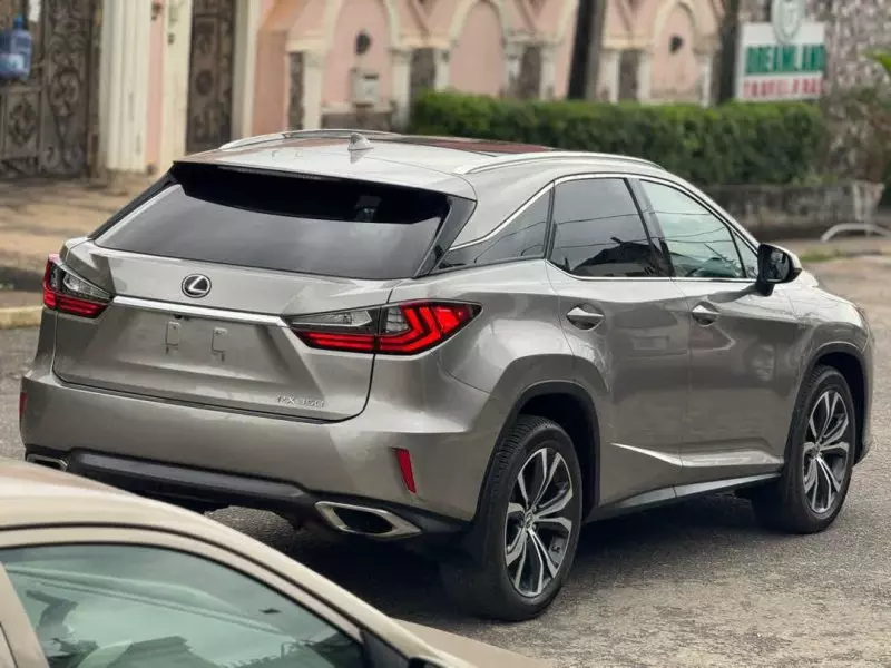 Lexus RX 350 - 2019