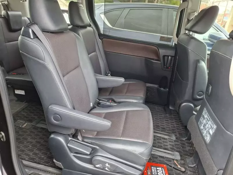 Toyota esquire   - 2016