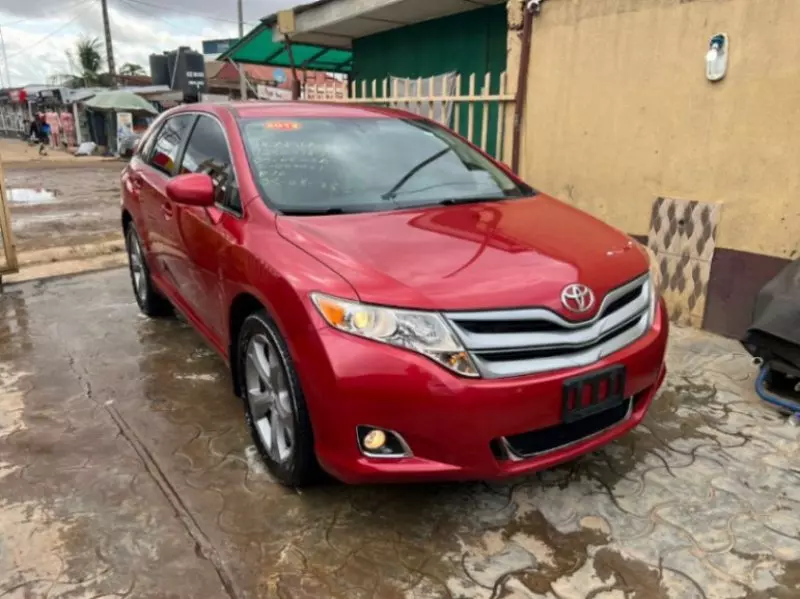 Toyota Venza   - 2010