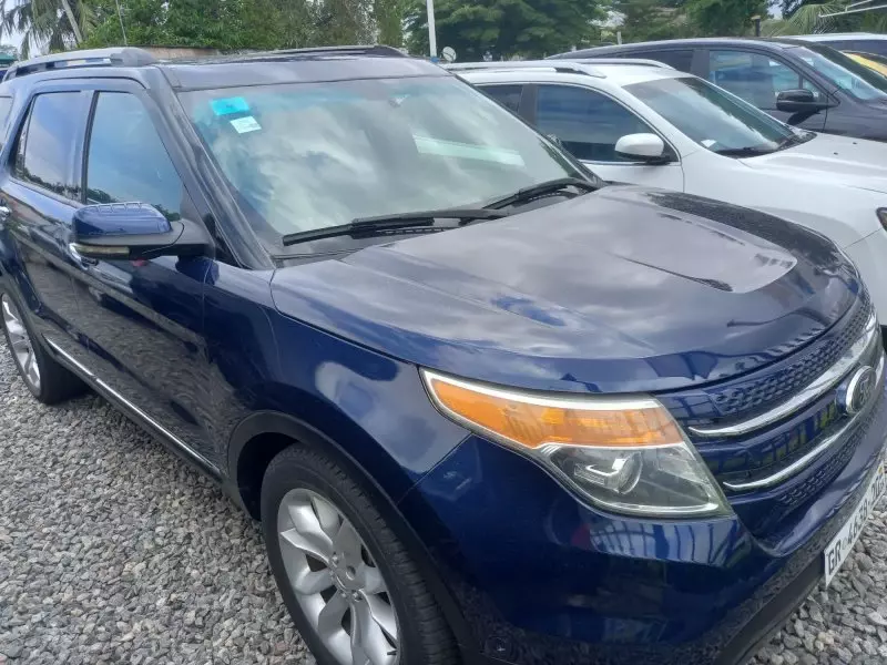 Ford Explorer   - 2013