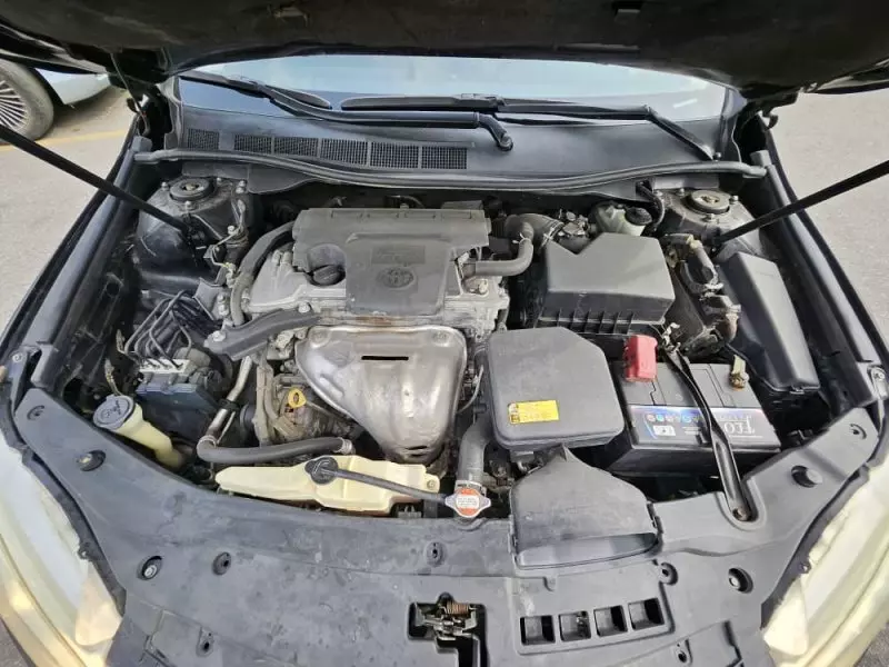 Toyota Camry   - 2016