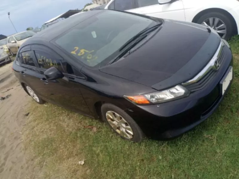 Honda Civic   - 2012
