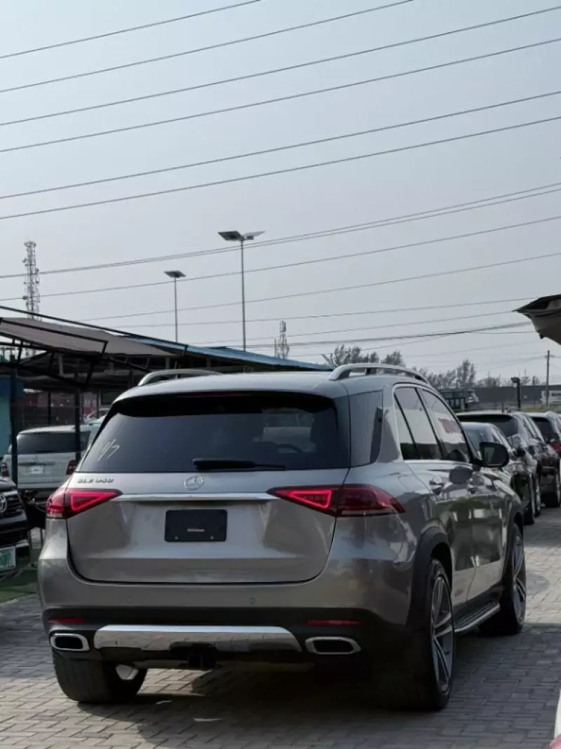 Mercedes-Benz GLE-Class   - 2021