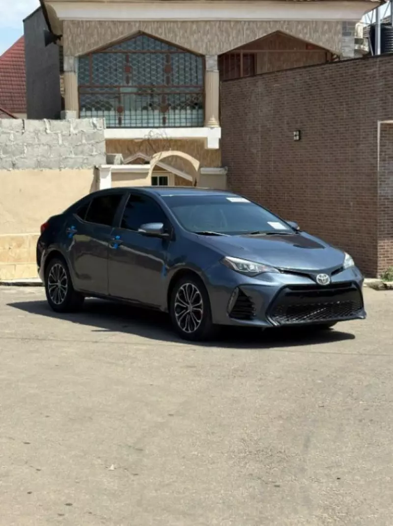 Toyota Corolla   - 2014