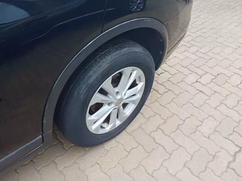 Nissan X-TRAIL   - 2016