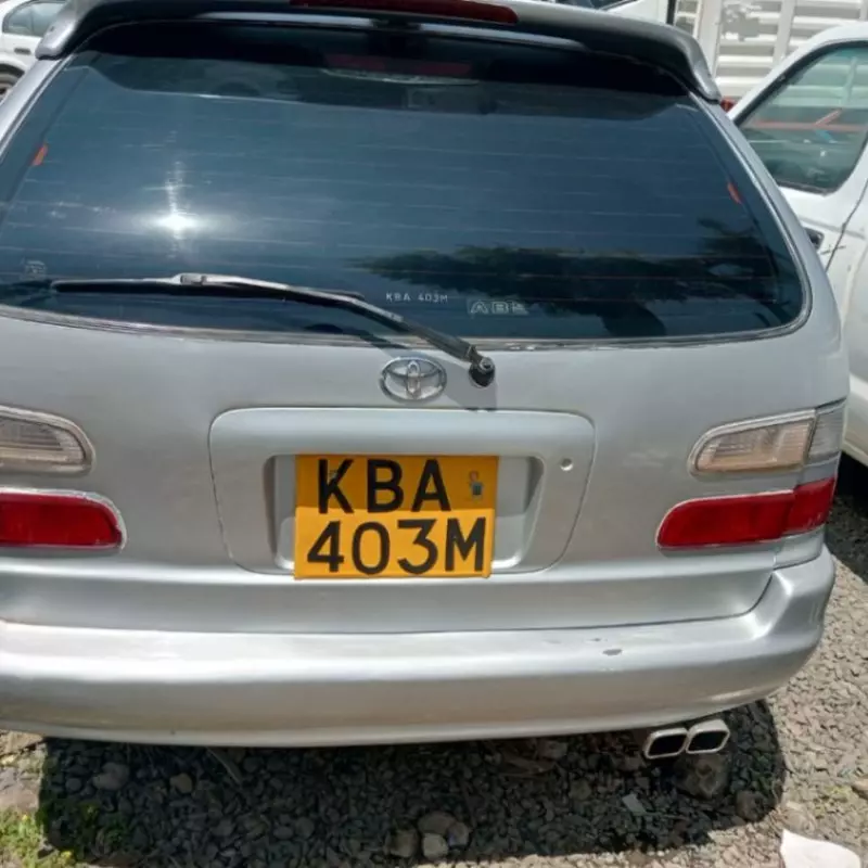 Toyota 110   - 2000