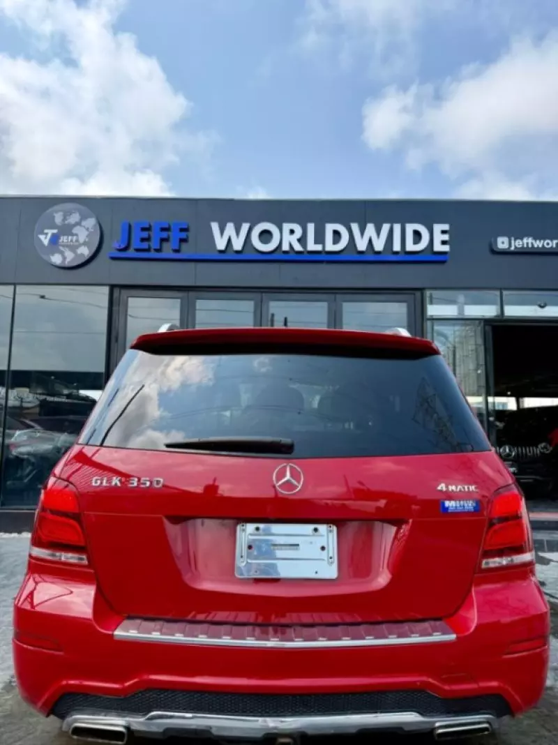 Mercedes-Benz GLK 350   - 2013
