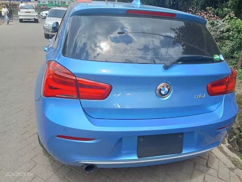 BMW 118i   - 2018
