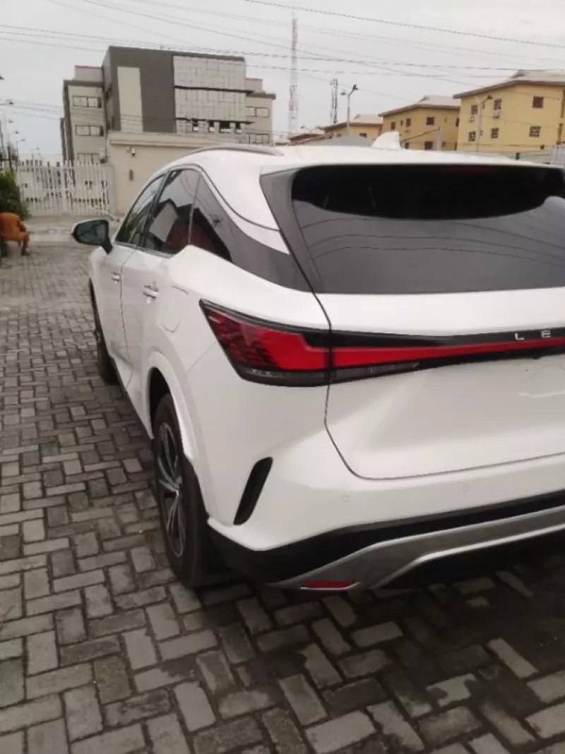 Lexus RX 350   - 2023