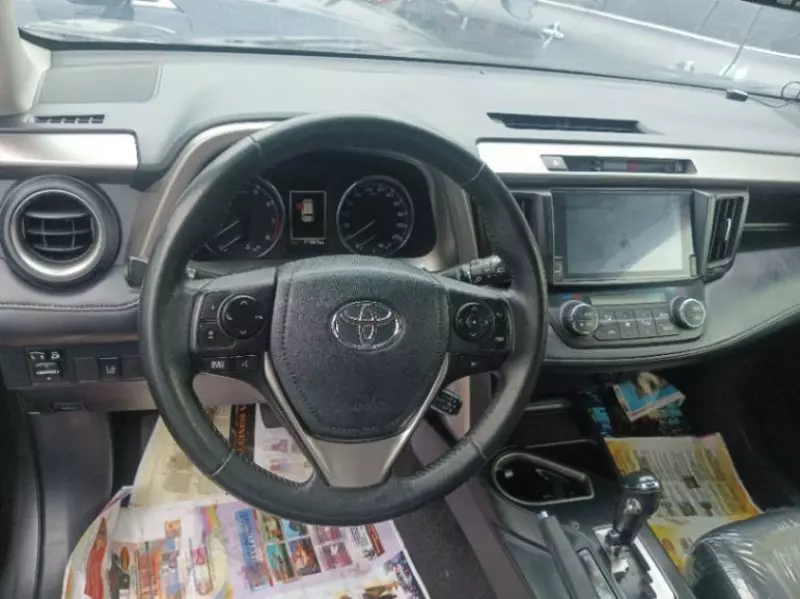 Toyota RAV 4   - 2017