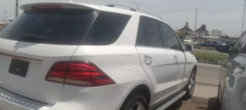 Mercedes-Benz GLE 350   - 2017