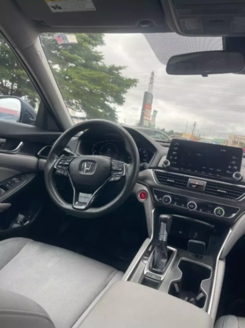 Honda Accord   - 2018