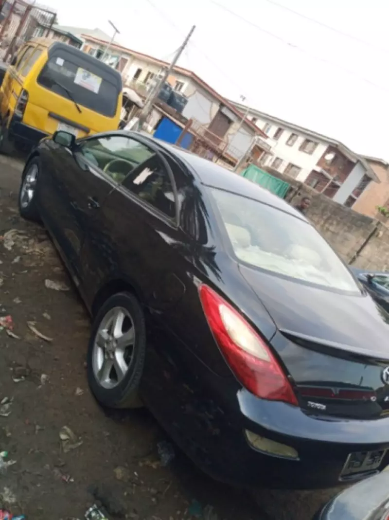 Toyota Solara   - 2008