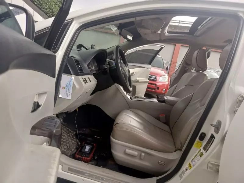 Toyota Venza   - 2012