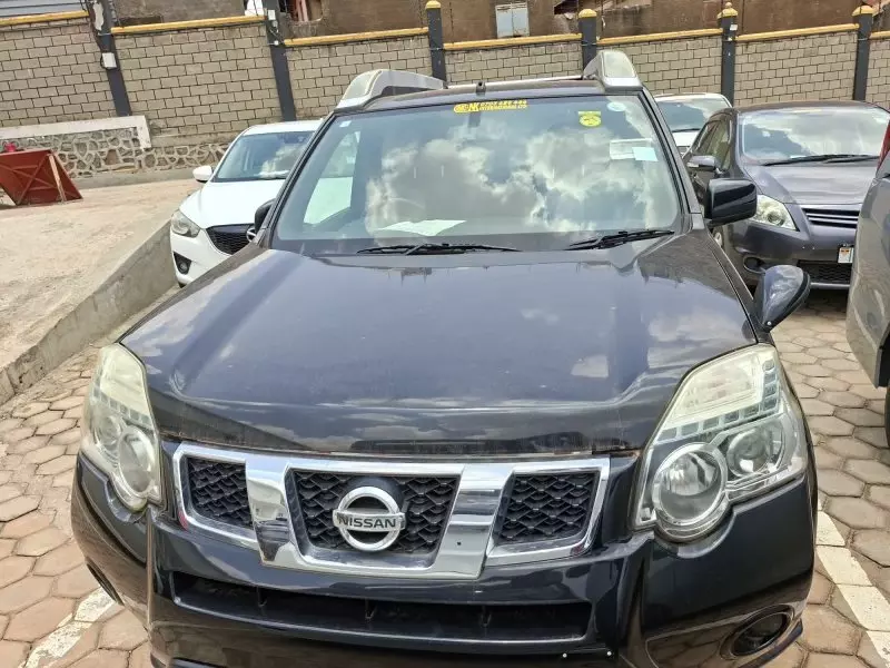 Nissan X-Trail   - 2012