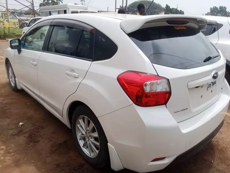 Subaru Impreza   - 2015