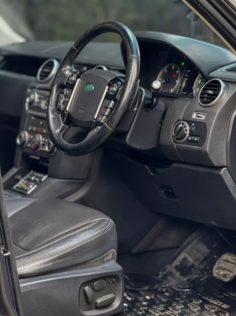 Land Rover Discovery   - 2013