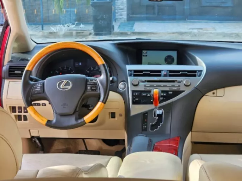 Lexus RX 350   - 2010