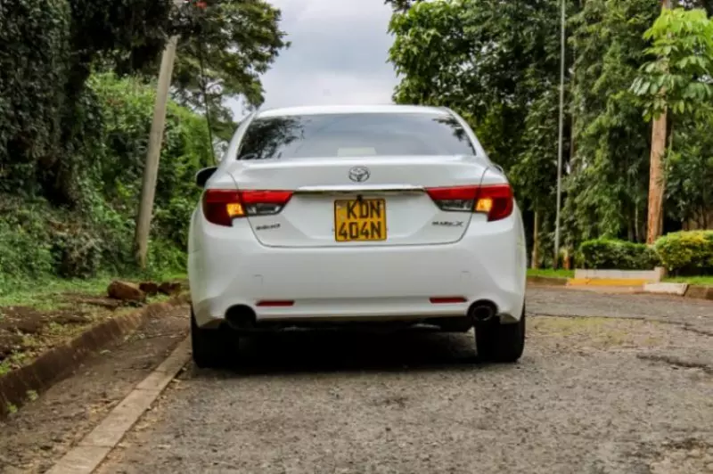 Toyota Mark X   - 2015