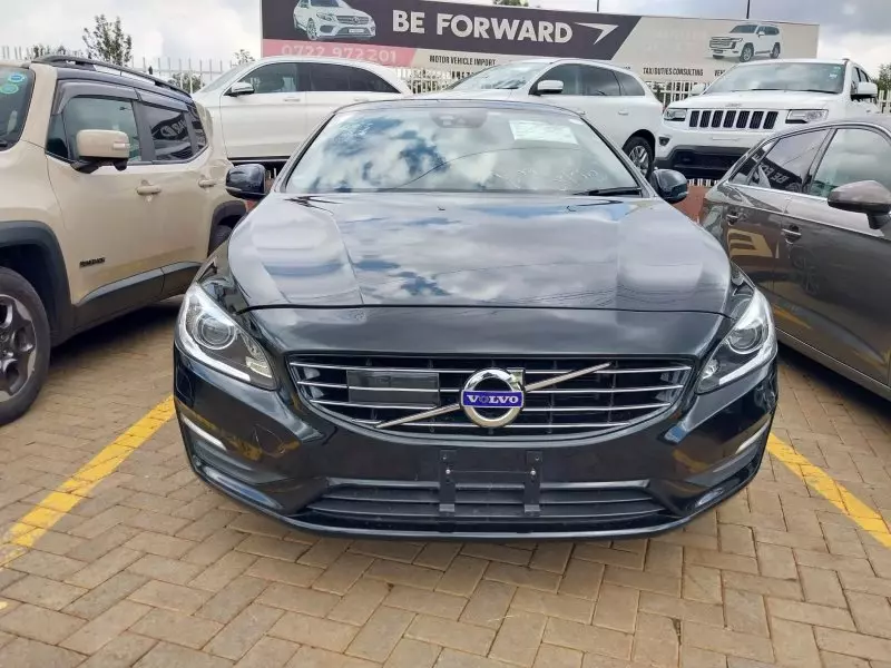 Volvo S60   - 2017