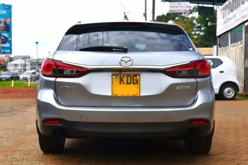 Mazda Atenza    - 2014