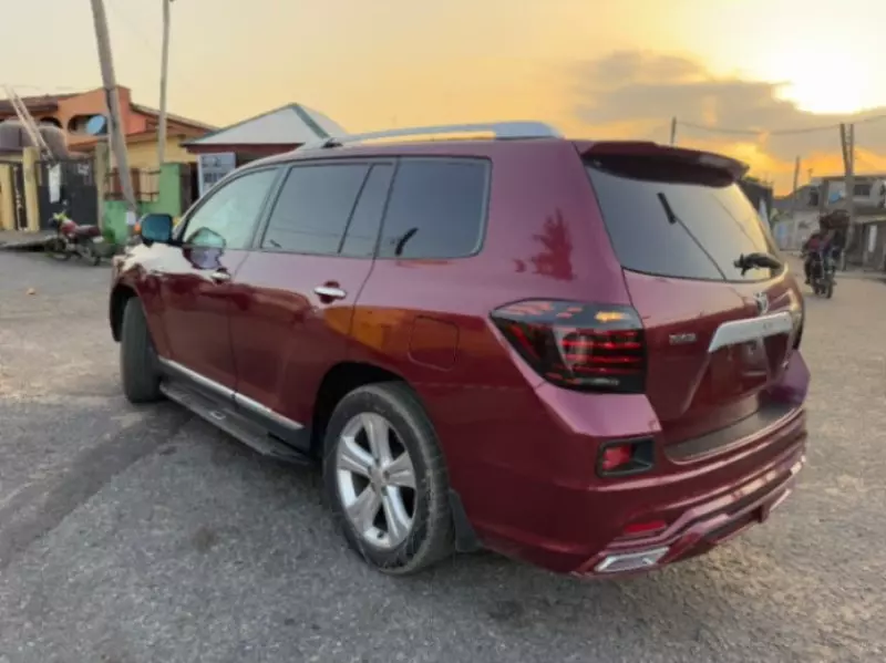 Toyota Highlander   - 2008