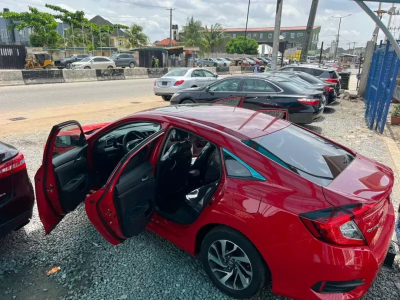 Honda Civic   - 2022