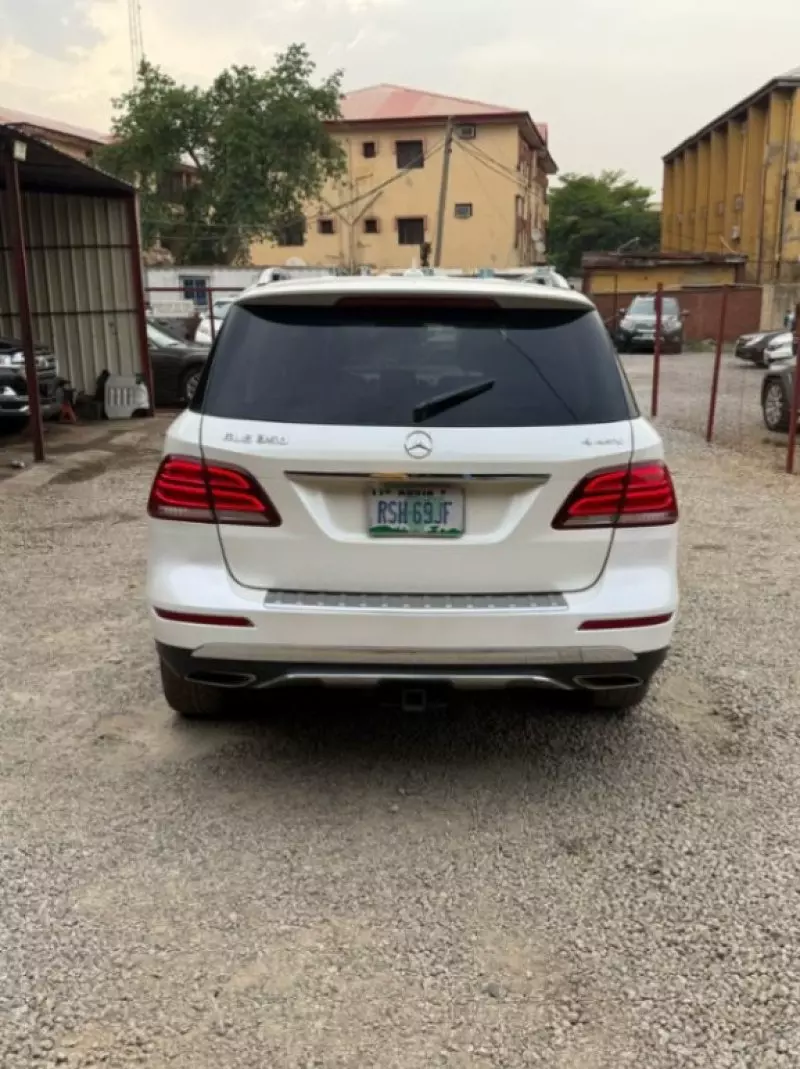 Mercedes-Benz GLE 350   - 2017