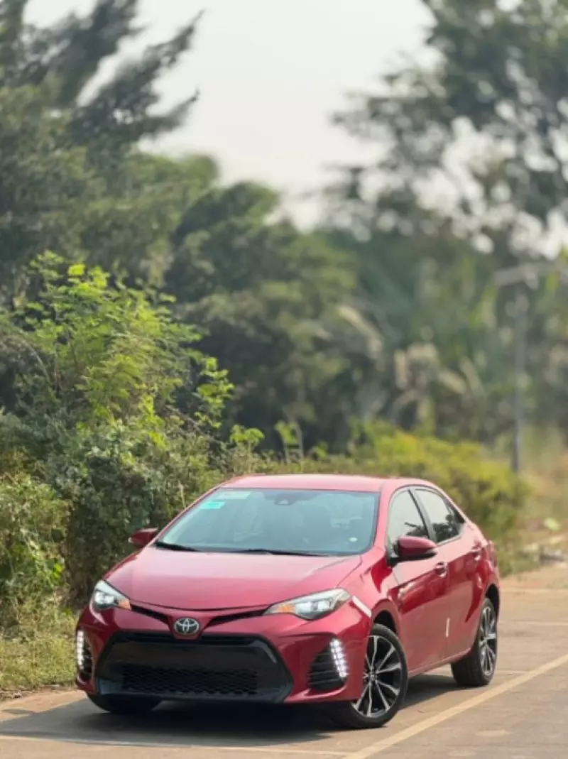 Toyota Corolla   - 2018