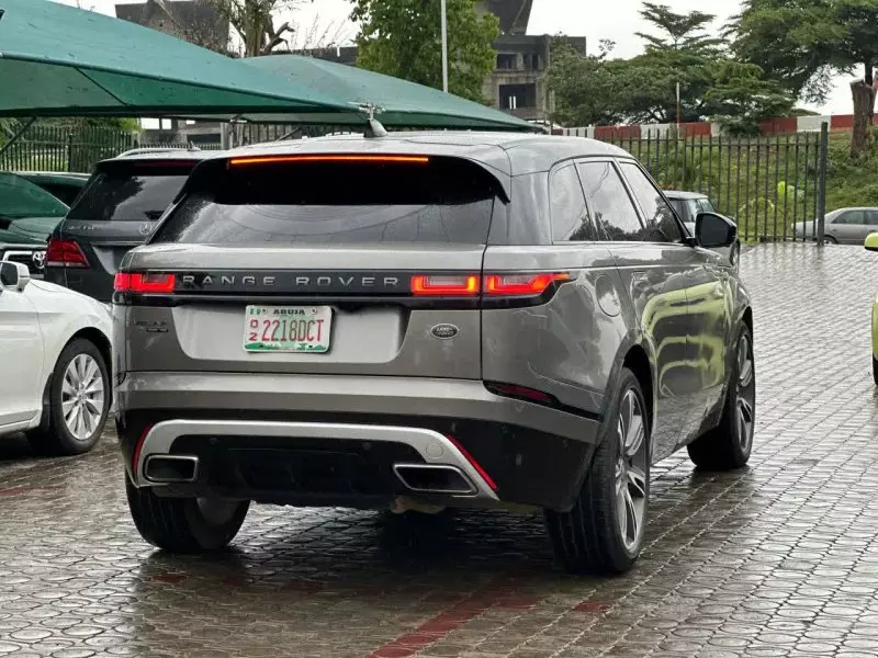 Land Rover Range Rover Velar   - 2019