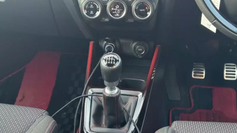 SUZUKI Swift   - 2018