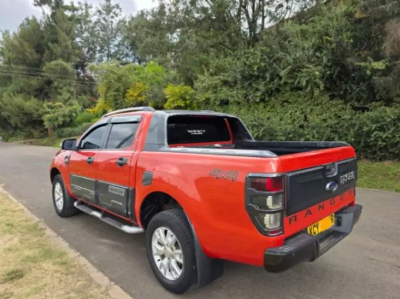 Ford Raptor   - 2014