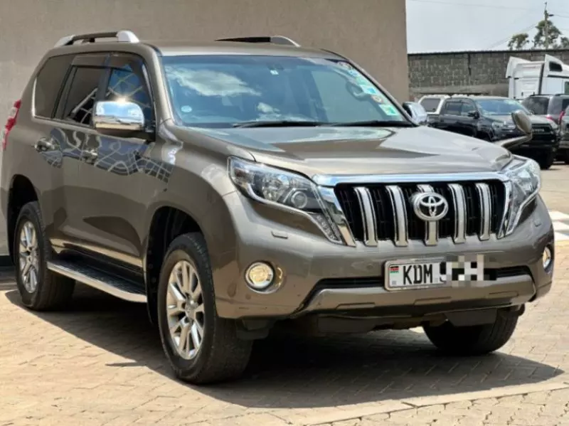 Toyota Landcruiser Prado   - 2017