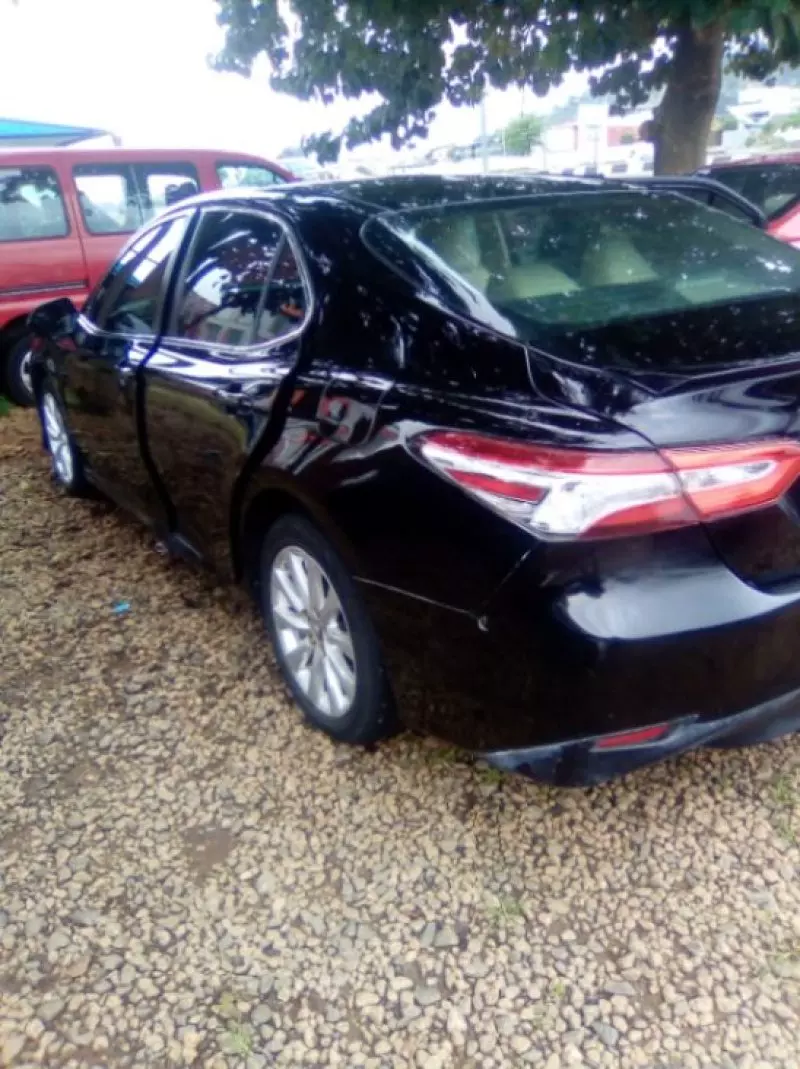 Toyota Camry   - 2020