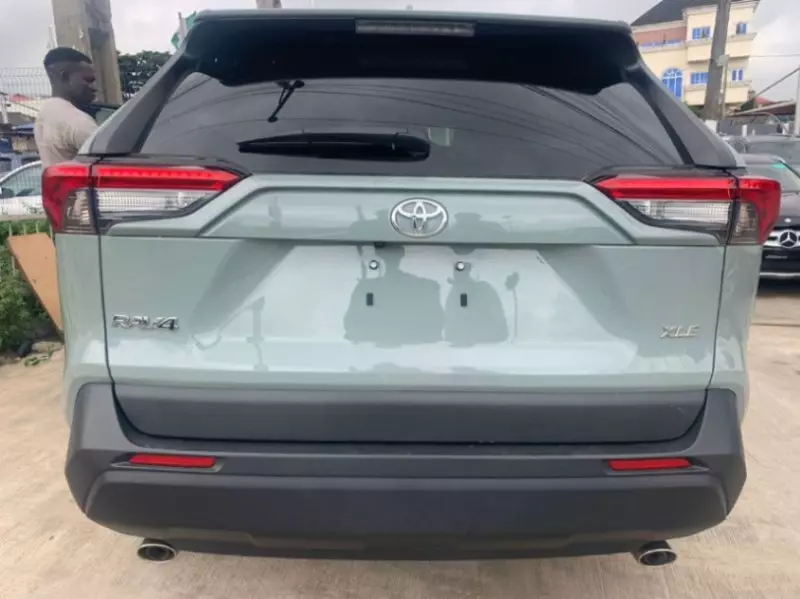 Toyota Rav4   - 2023