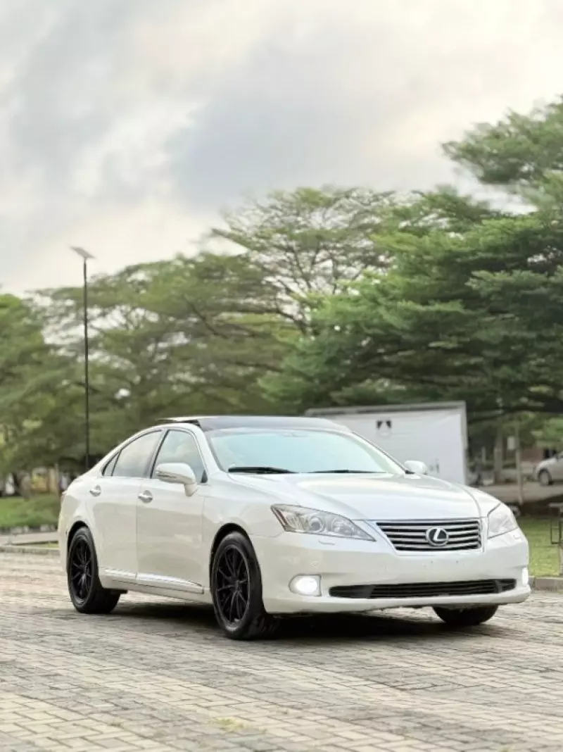 Lexus ES 350 - 2012