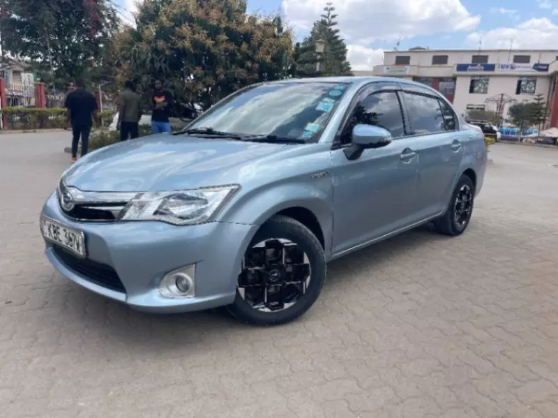 Toyota Axio    - 2014