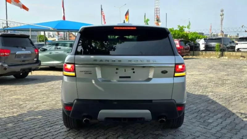 RANGE ROVER HSE LR4   - 2015