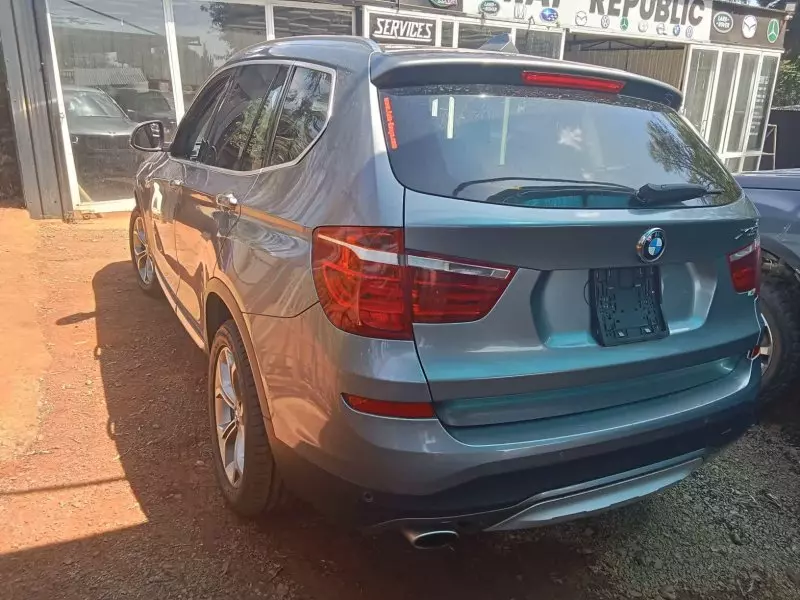 BMW X3