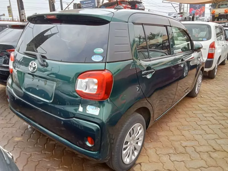 Toyota Passo   - 2017