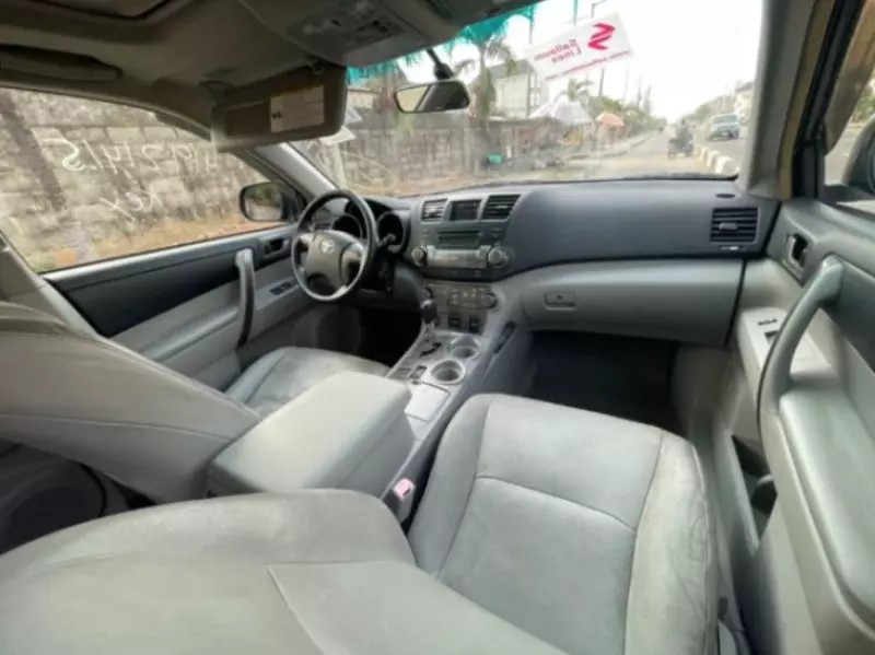 Toyota Highlander   - 2008
