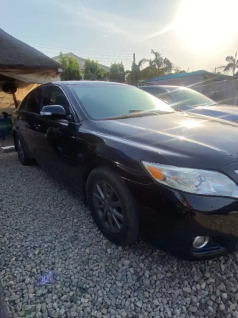 Toyota Camry - 2007