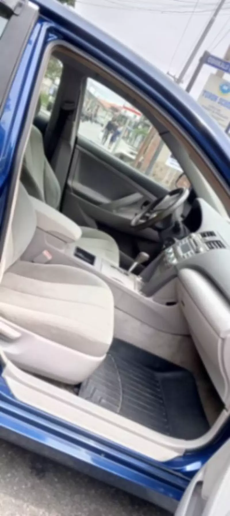 Toyota Camry   - 2007