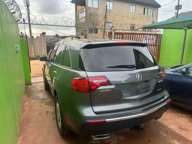 Acura RLX   - 2010